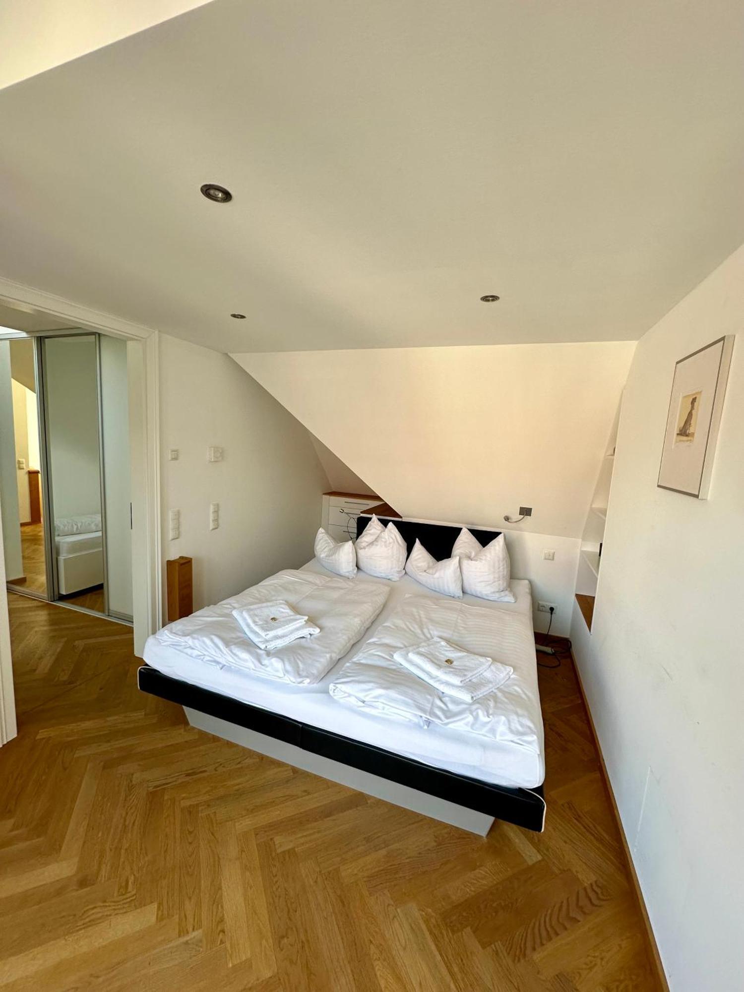 Luxus Suite Mit Einmaligem Blick Auf Die Frauenkirche Dresde Extérieur photo