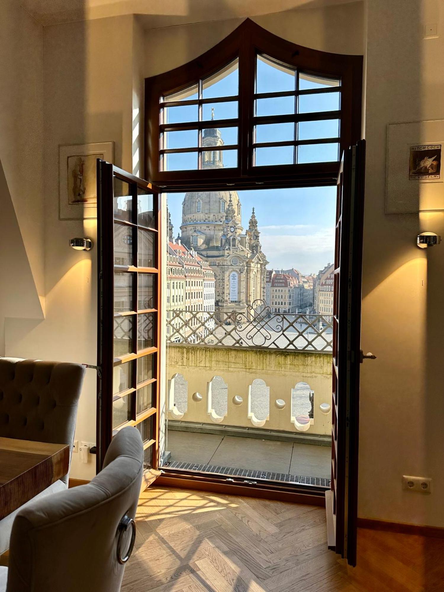 Luxus Suite Mit Einmaligem Blick Auf Die Frauenkirche Dresde Extérieur photo