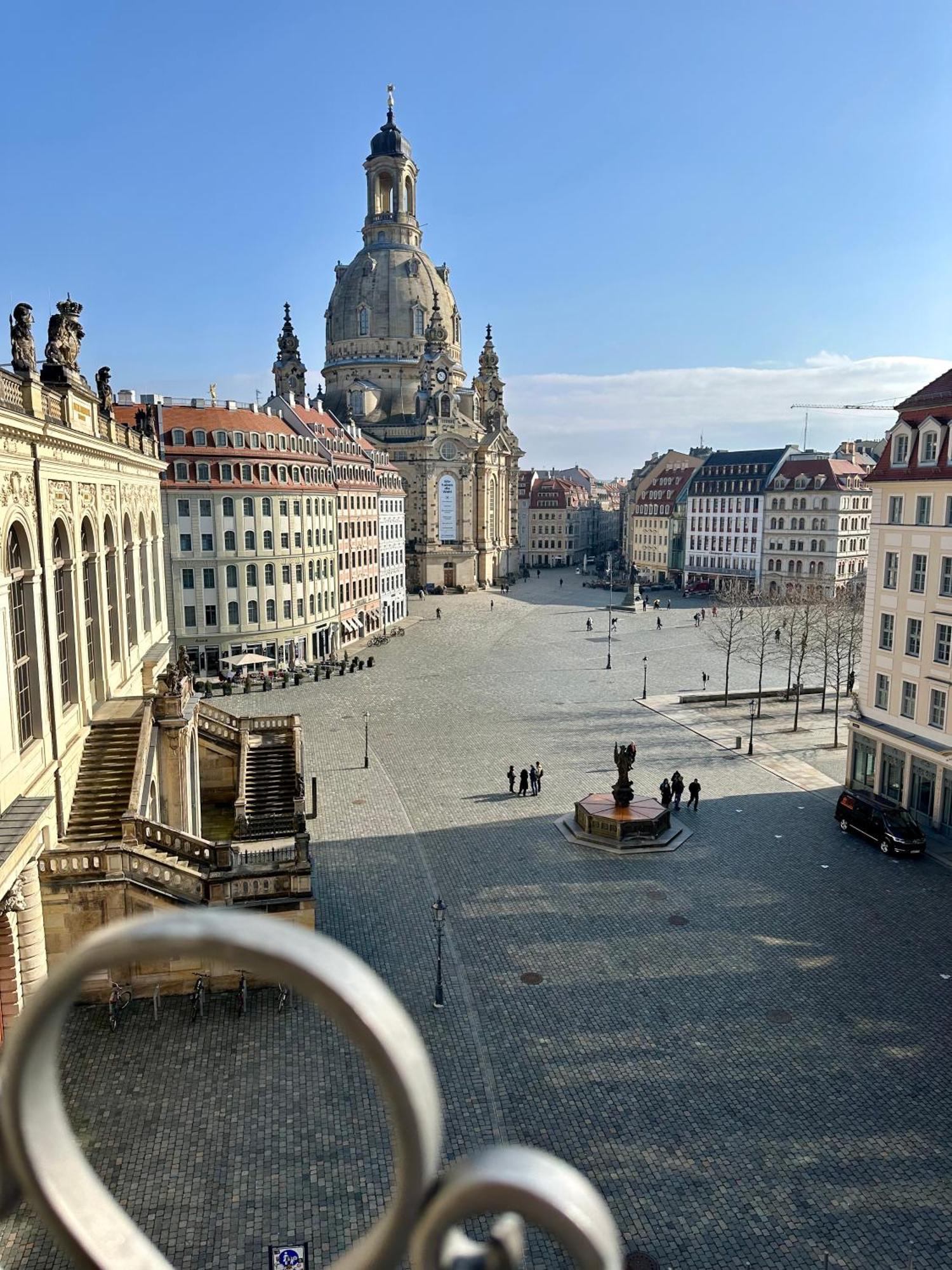 Luxus Suite Mit Einmaligem Blick Auf Die Frauenkirche Dresde Extérieur photo